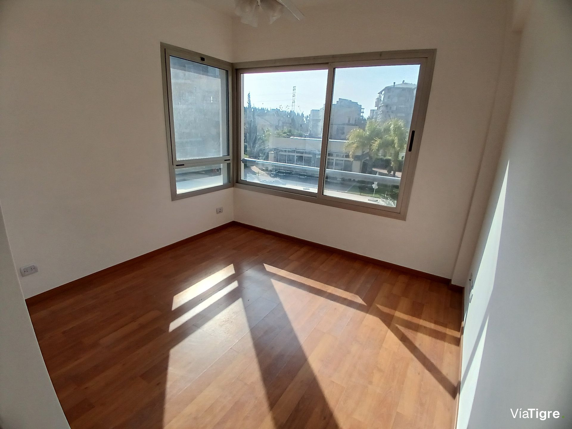 Venta 3 amb con parrilla cochera piscina Nordelta