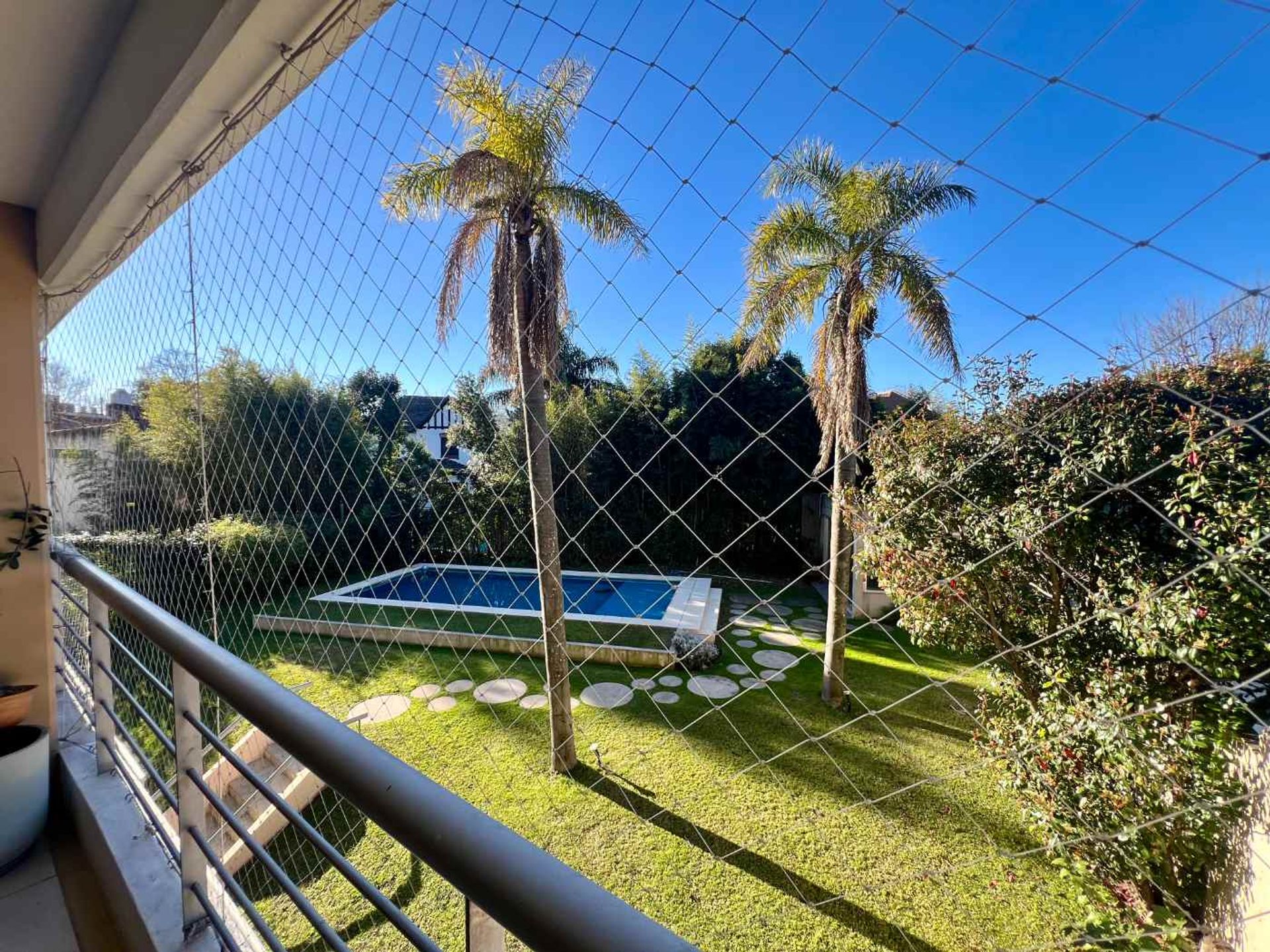 3 ambientes Punta Chica 2 Cocheras Pileta y balcon