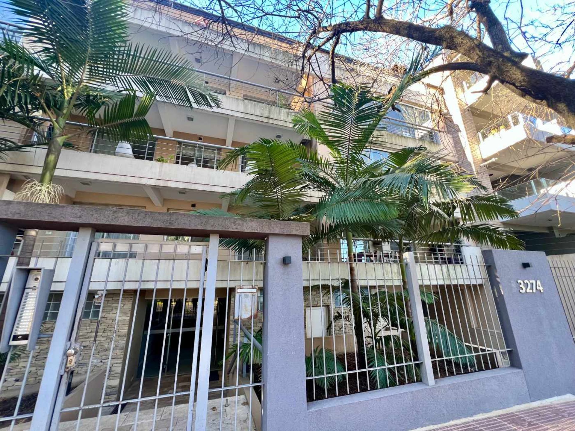 3 ambientes Punta Chica 2 Cocheras Pileta y balcon