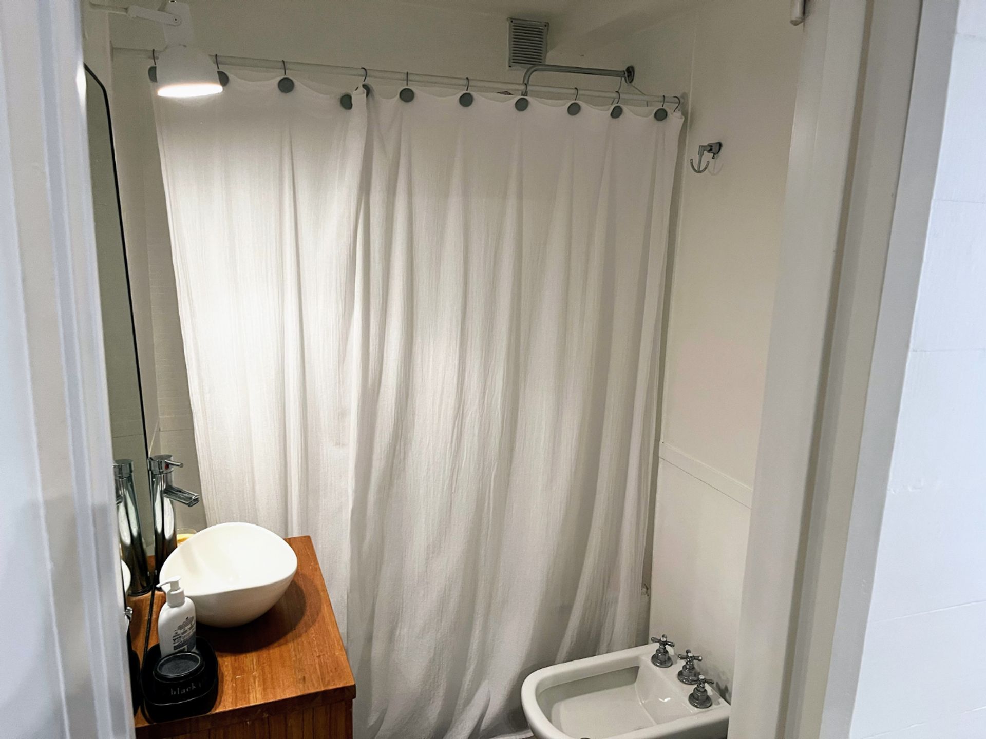 Alquiler 2 amb baño toilette cochera balcón Impec!