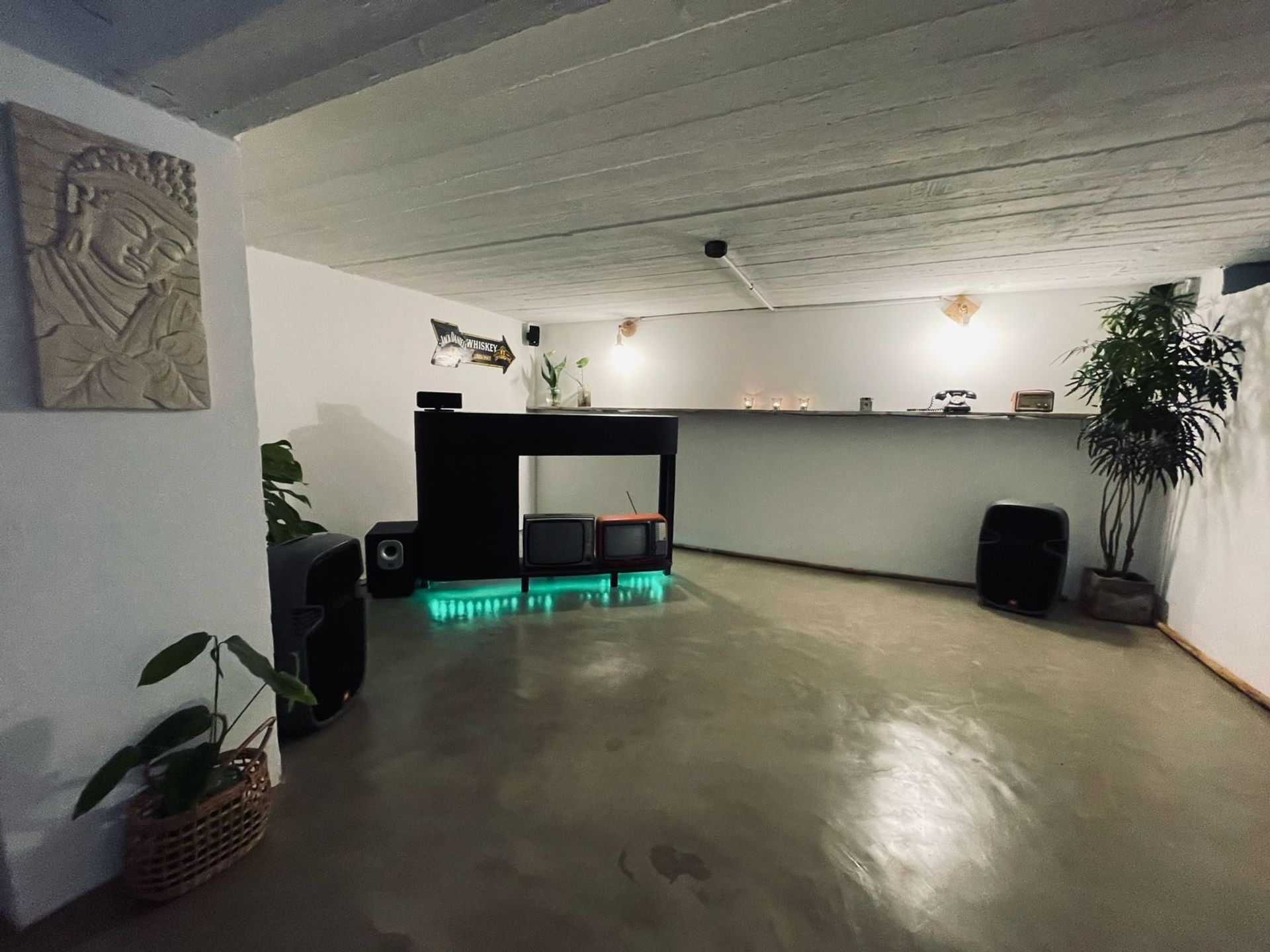 Venta Casa en Tigre con Jardín / Pileta / Cochera