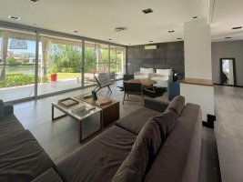 House Muelle al Agua, Cabos del Lago Neighborhood, Nordelta