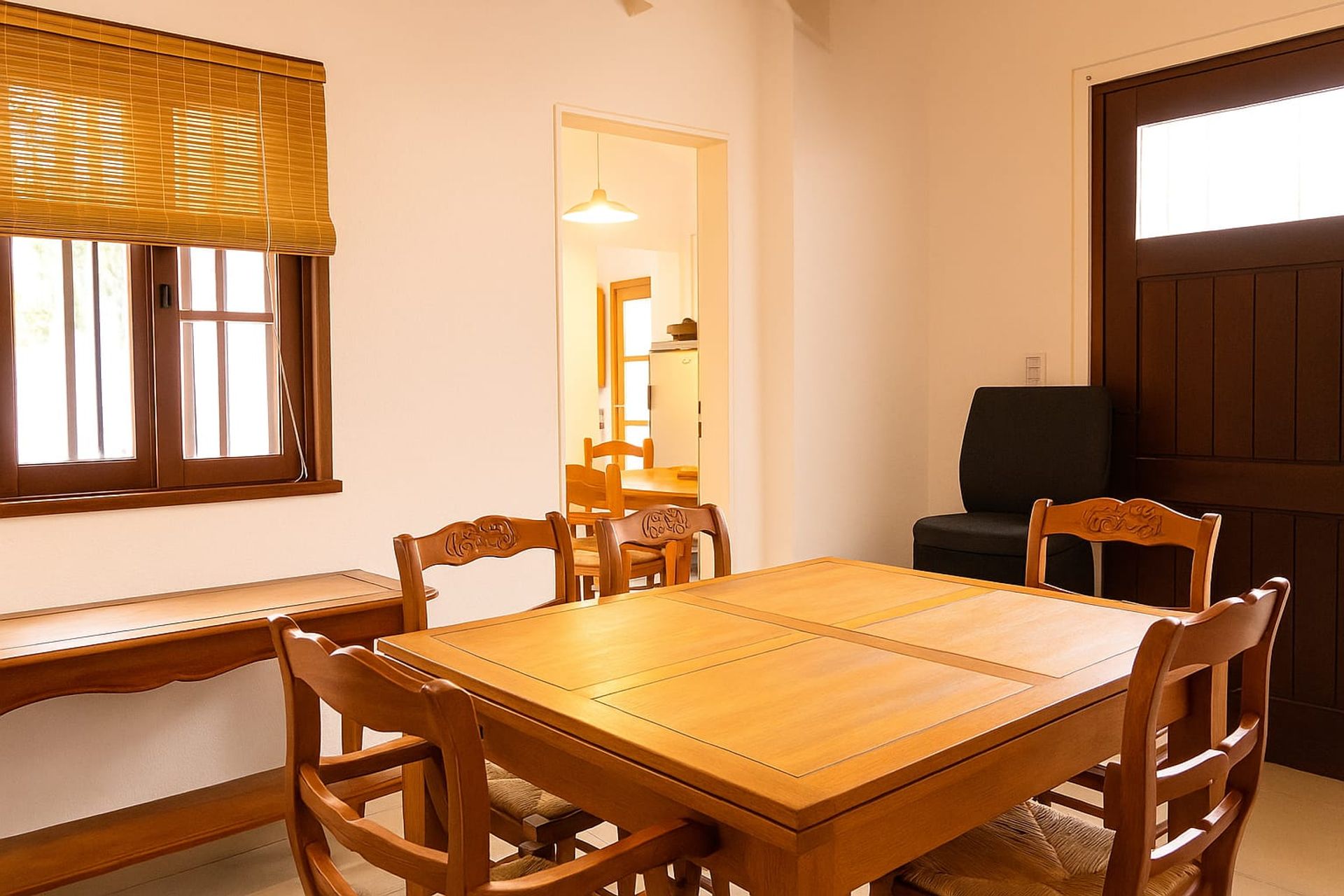 Casa en venta en VICTORIA c/patio/parrilla/quincho