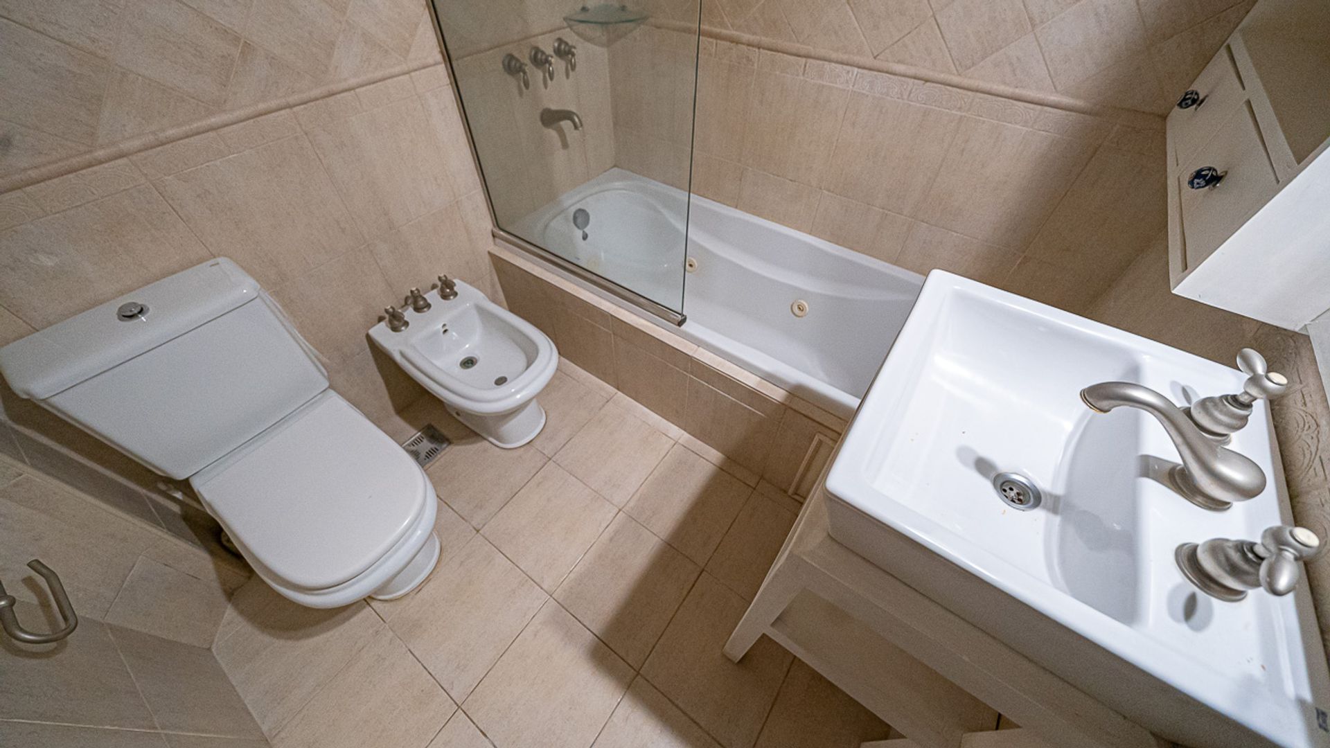 Venta 3 Amb Balcon Cochera Av Libertador Martinez