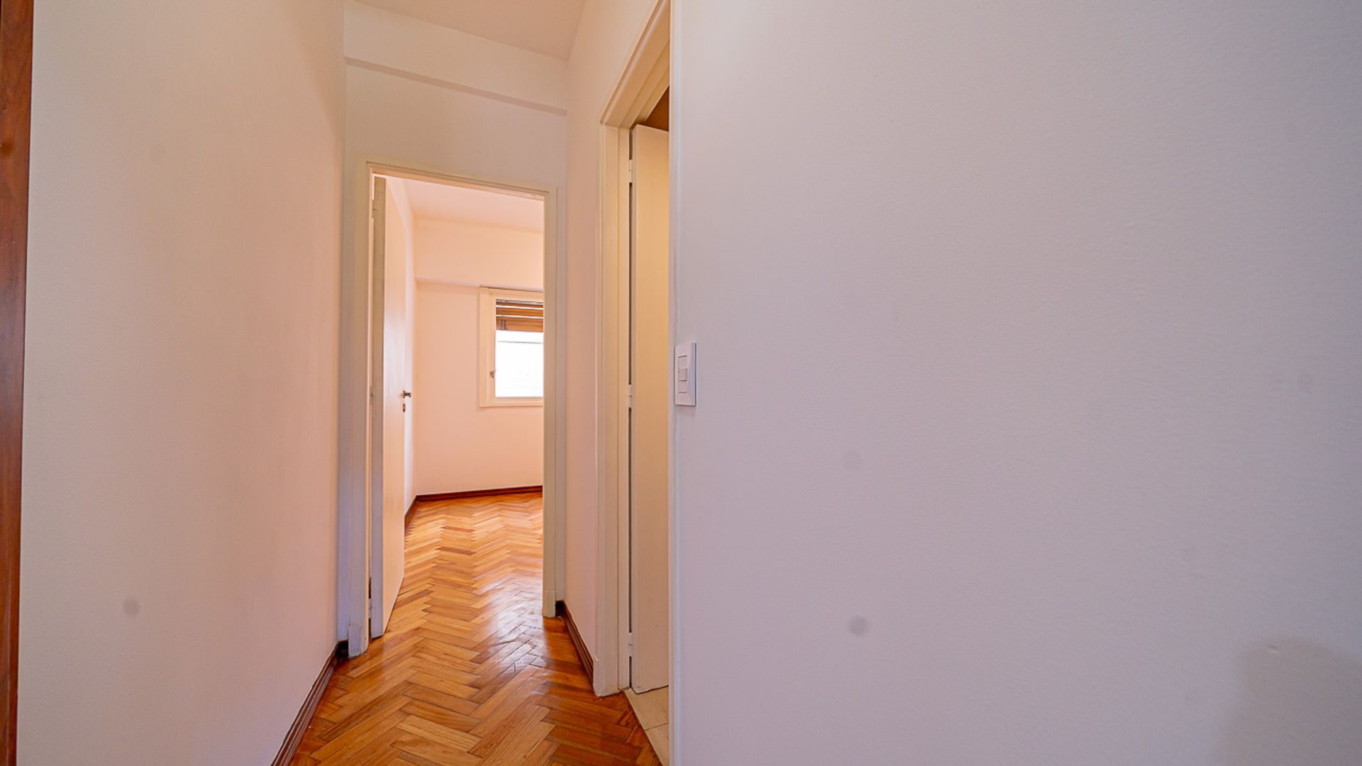 Venta 3 Amb Balcon Cochera Av Libertador Martinez