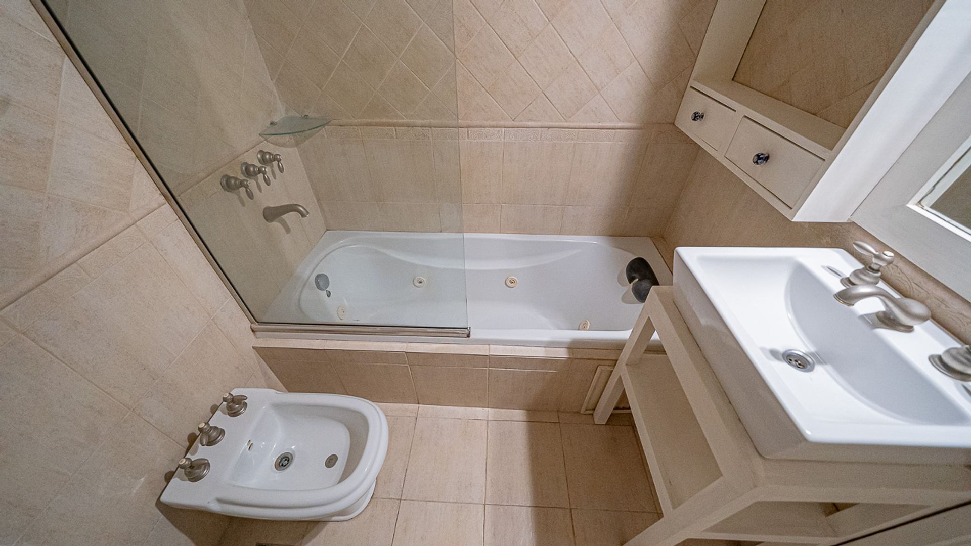 Venta 3 Amb Balcon Cochera Av Libertador Martinez