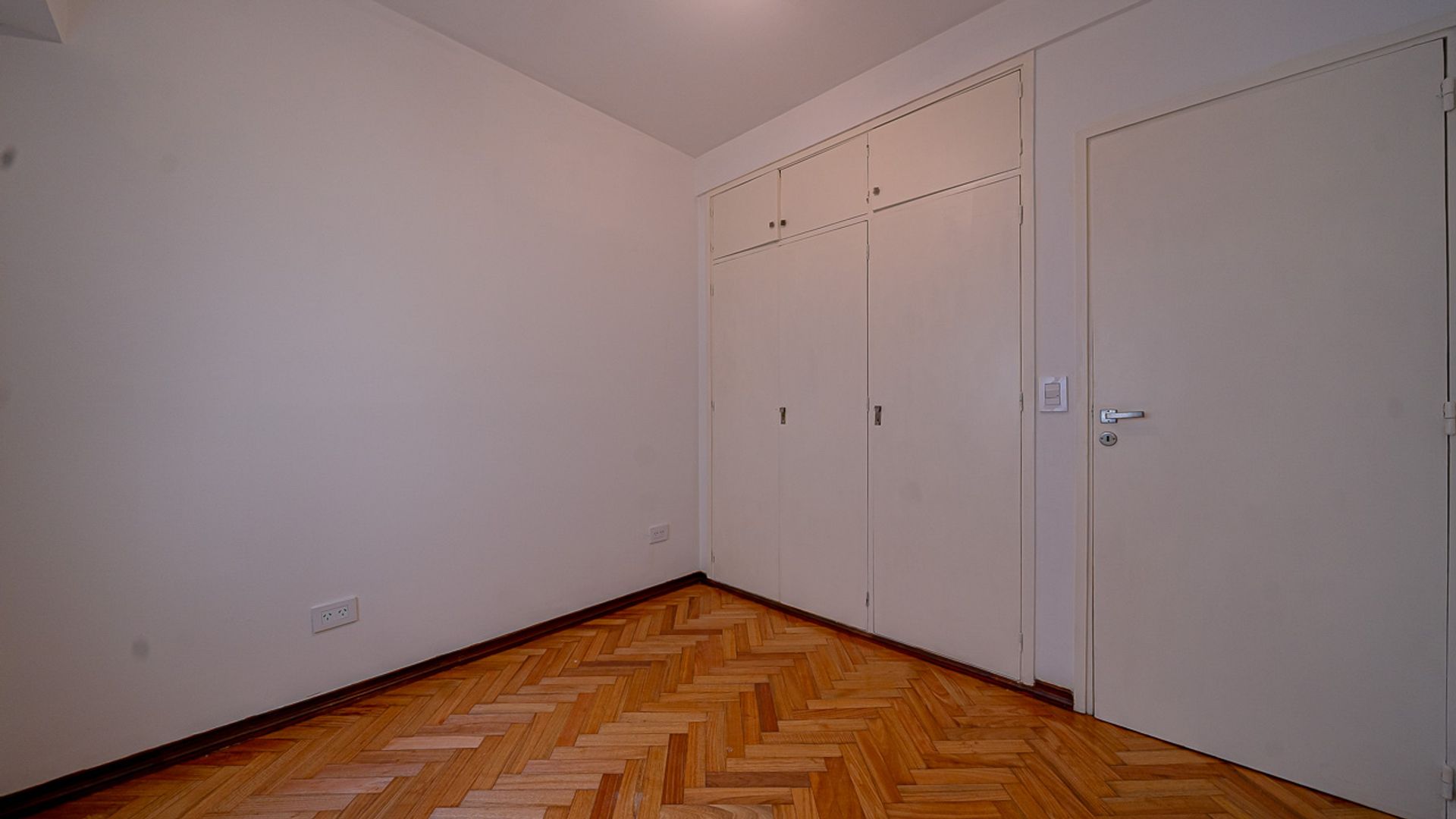 Venta 3 Amb Balcon Cochera Av Libertador Martinez