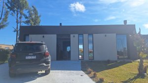 Alquiler Casa B.nautico-El Canal 3 Dorm/Pileta