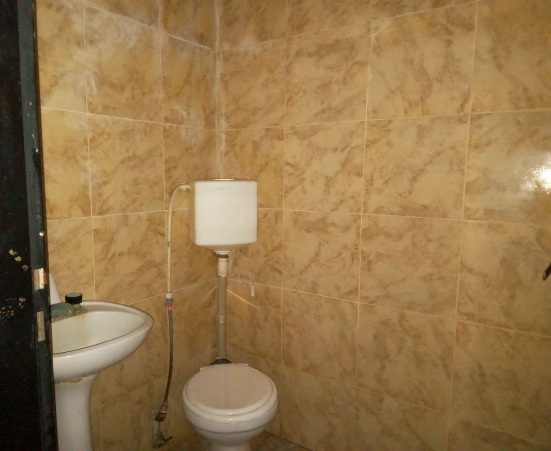 Venta Casa 4 Amb C/Garage, Parrilla. Lote 300 M2.
