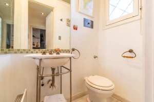 House - pool - excellent location