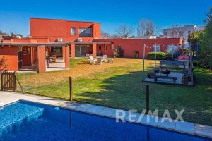 House 6 rooms S. Francisco Villanueva