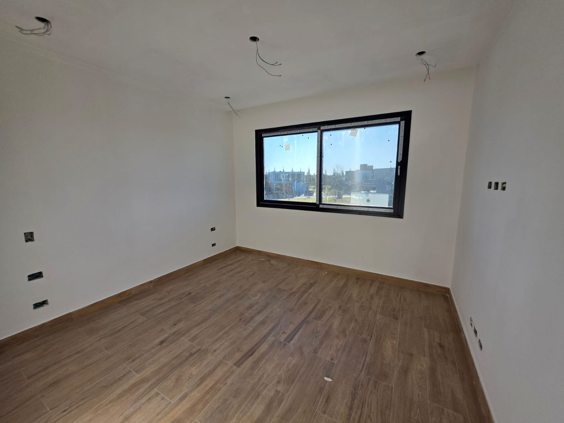 Venta Casa 7 Amb Carpinchos Nordelta A La Laguna