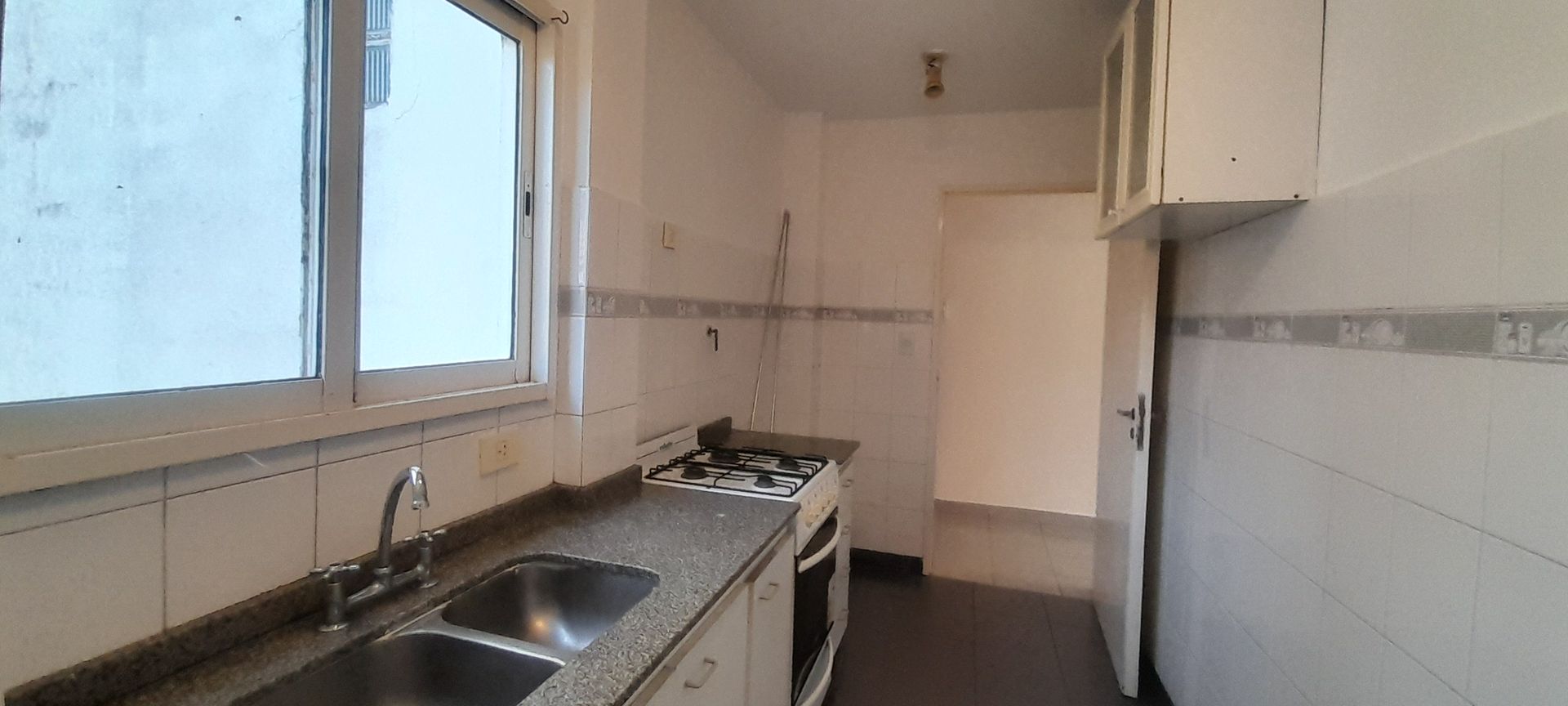 Alquiler departamento 2 amb San Isidro - COCHERA