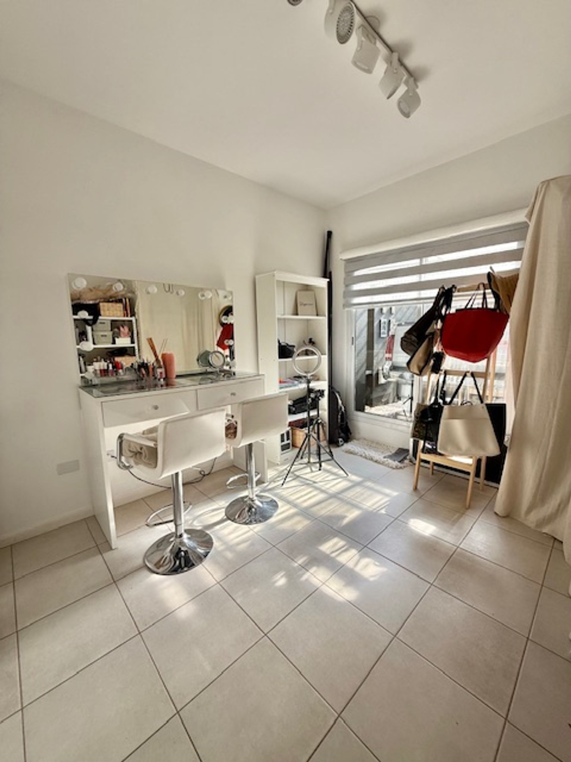 Venta Departamento 3 Amb En Nordelta Con Jardin