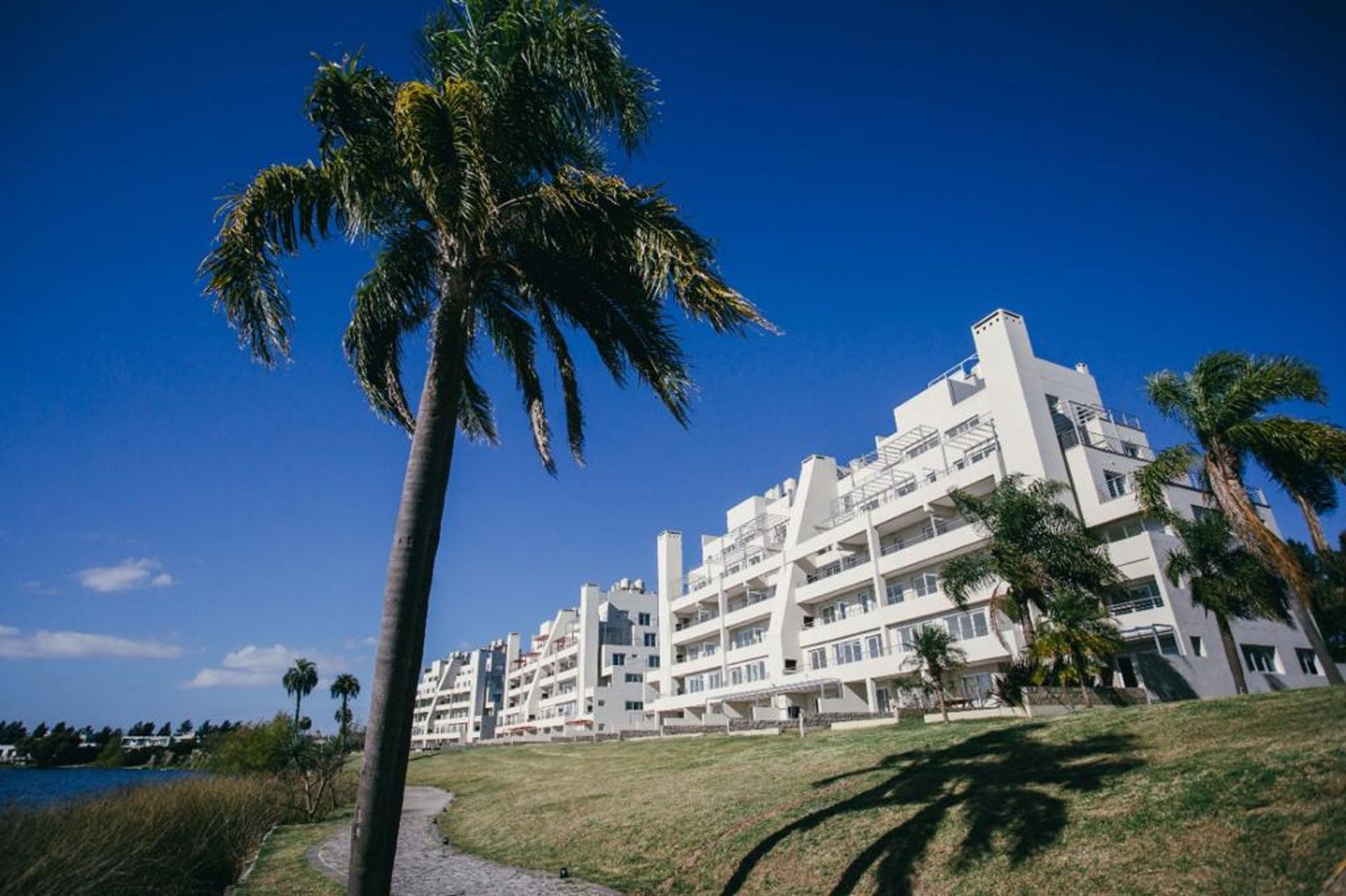departamento en vila vela con parrila AMOBLADO