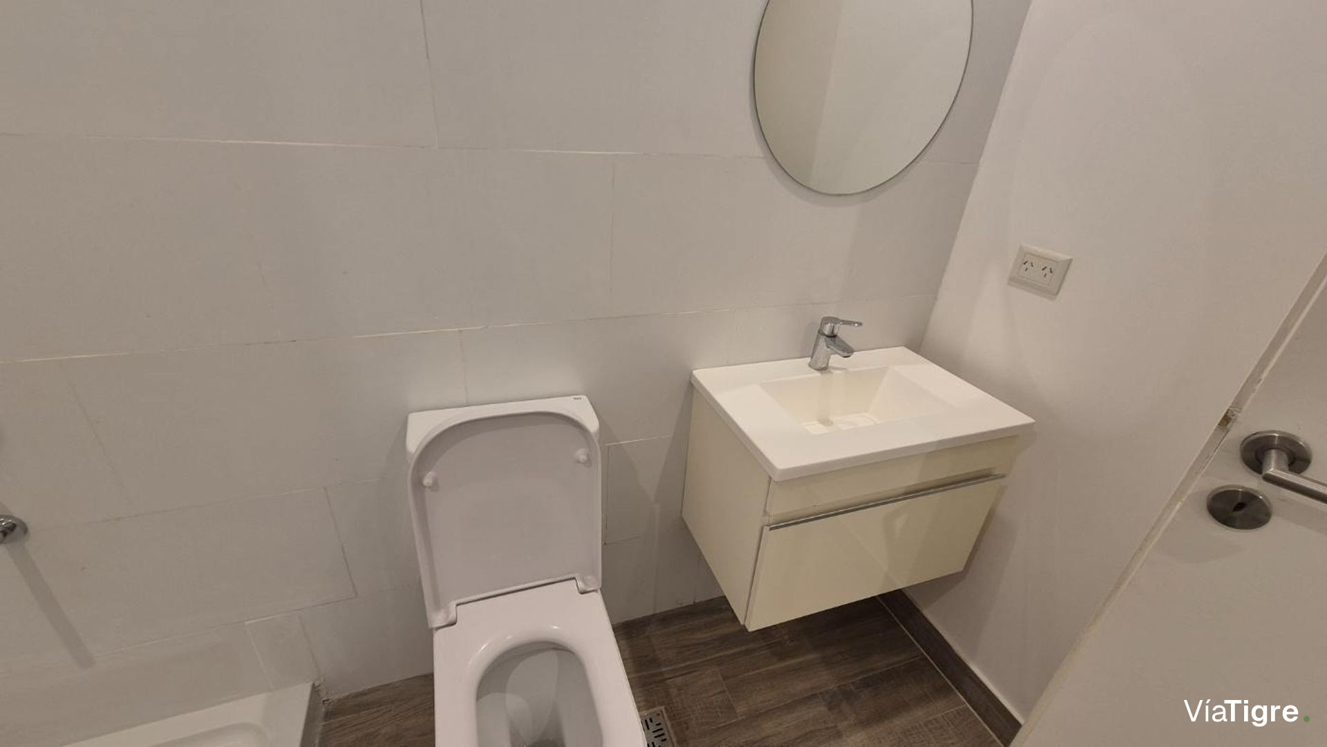 Dpto 2 amb al rio con cochera y terraza en duplex