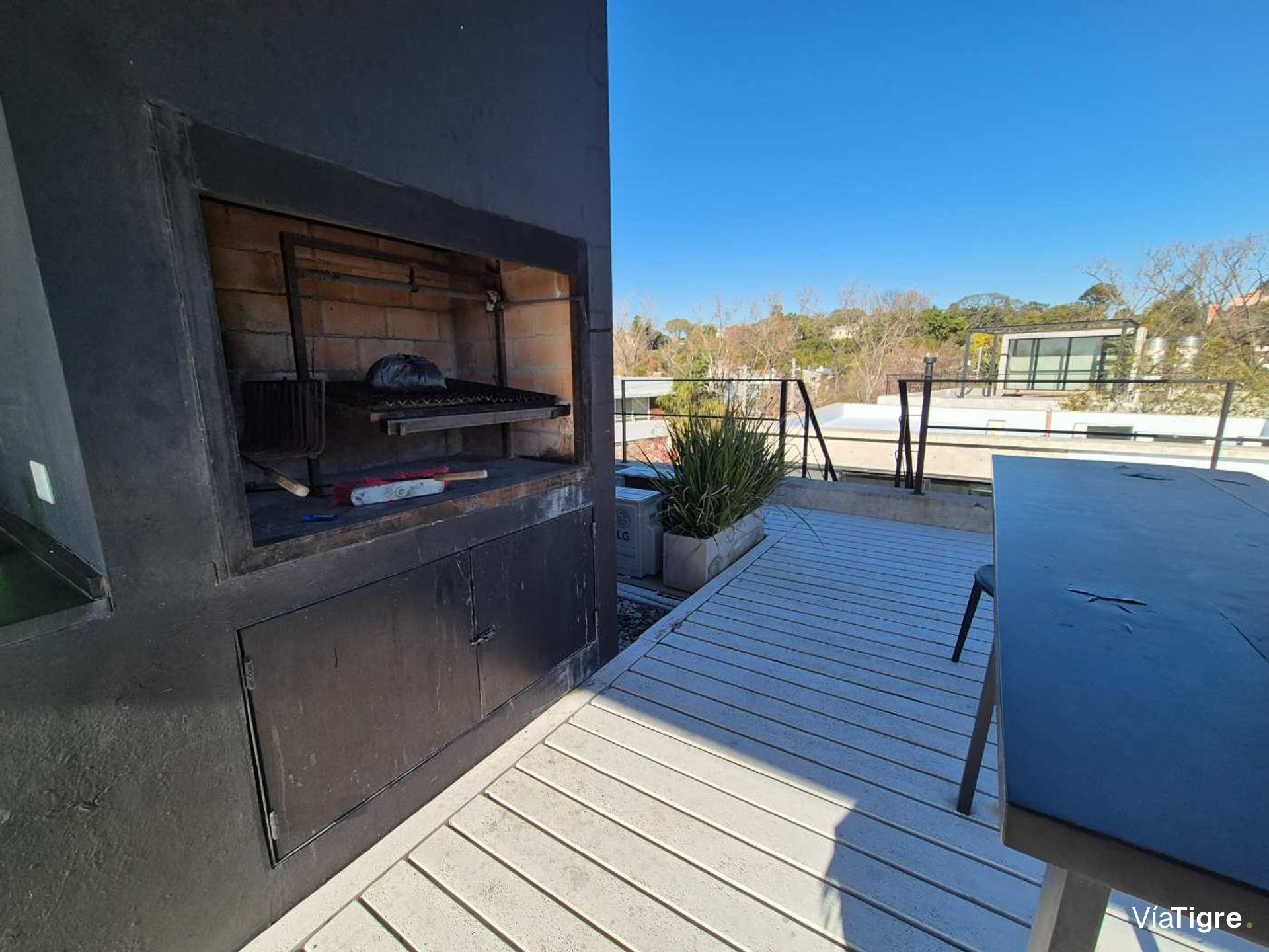 Dpto 2 amb al rio con cochera y terraza en duplex
