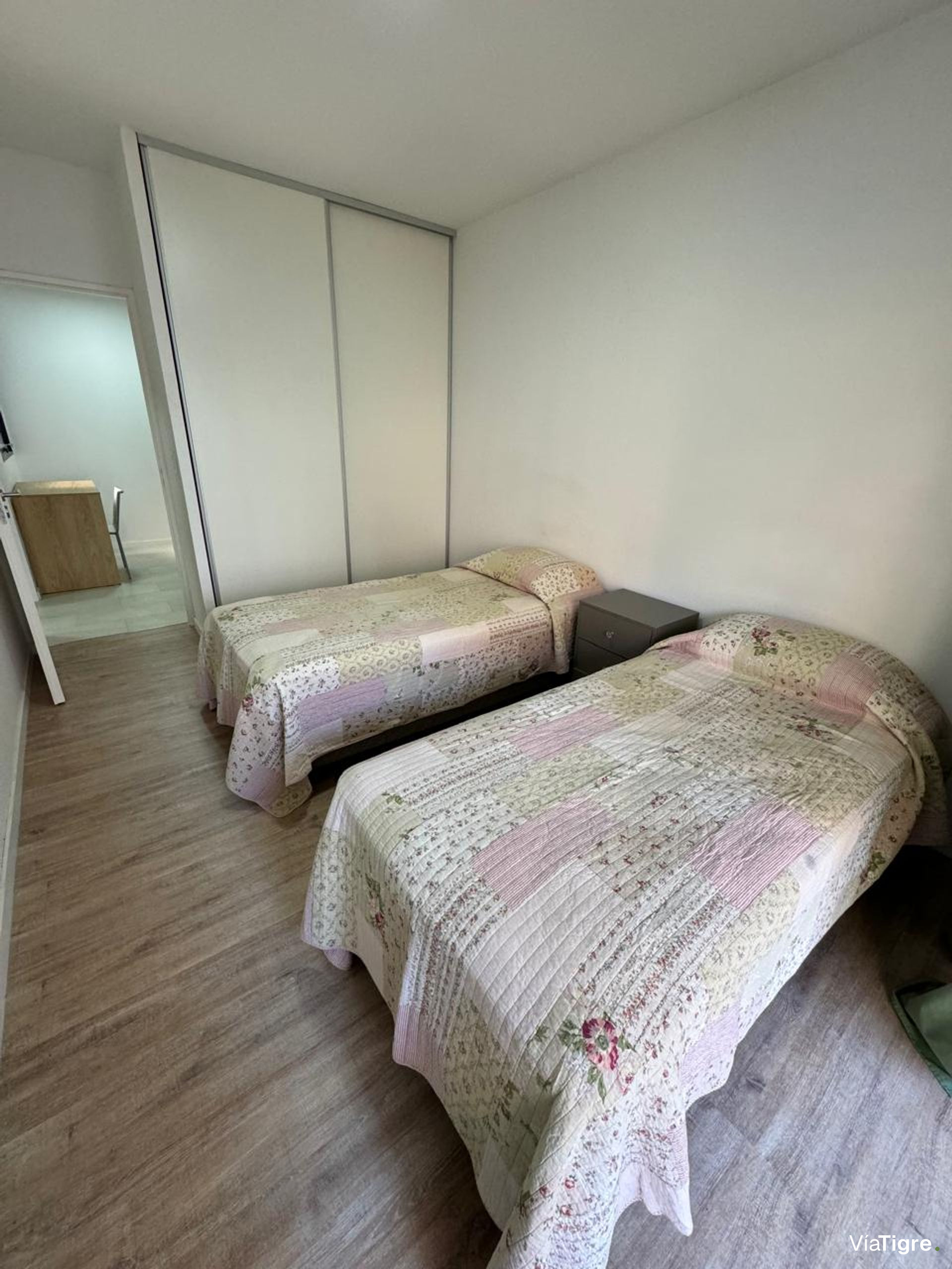 Alquiler temp 2 dorm escrit cochera Olivos balcon