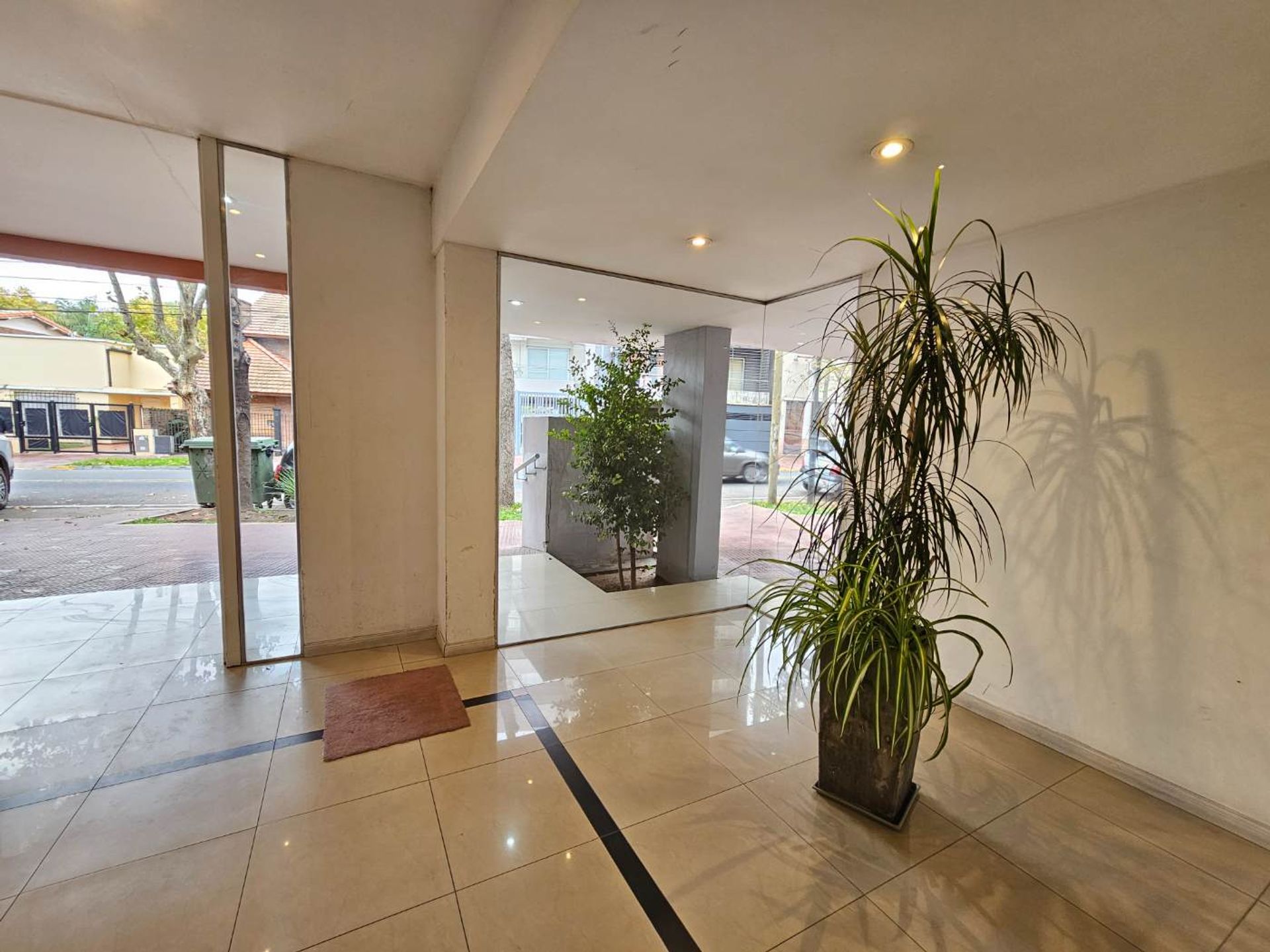 Excte. dpto 2 amb c/ coch-balcon-Venta-Victoria