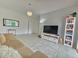 Excte. dpto 2 amb c/ coch-balcon-Venta-Victoria
