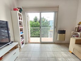 Excte. dpto 2 amb c/ coch-balcon-Venta-Victoria