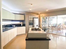 Venta Casa 3amb play pileta cochera.V Adelina.Golf