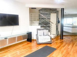 Venta Casa 3amb play pileta cochera.V Adelina.Golf