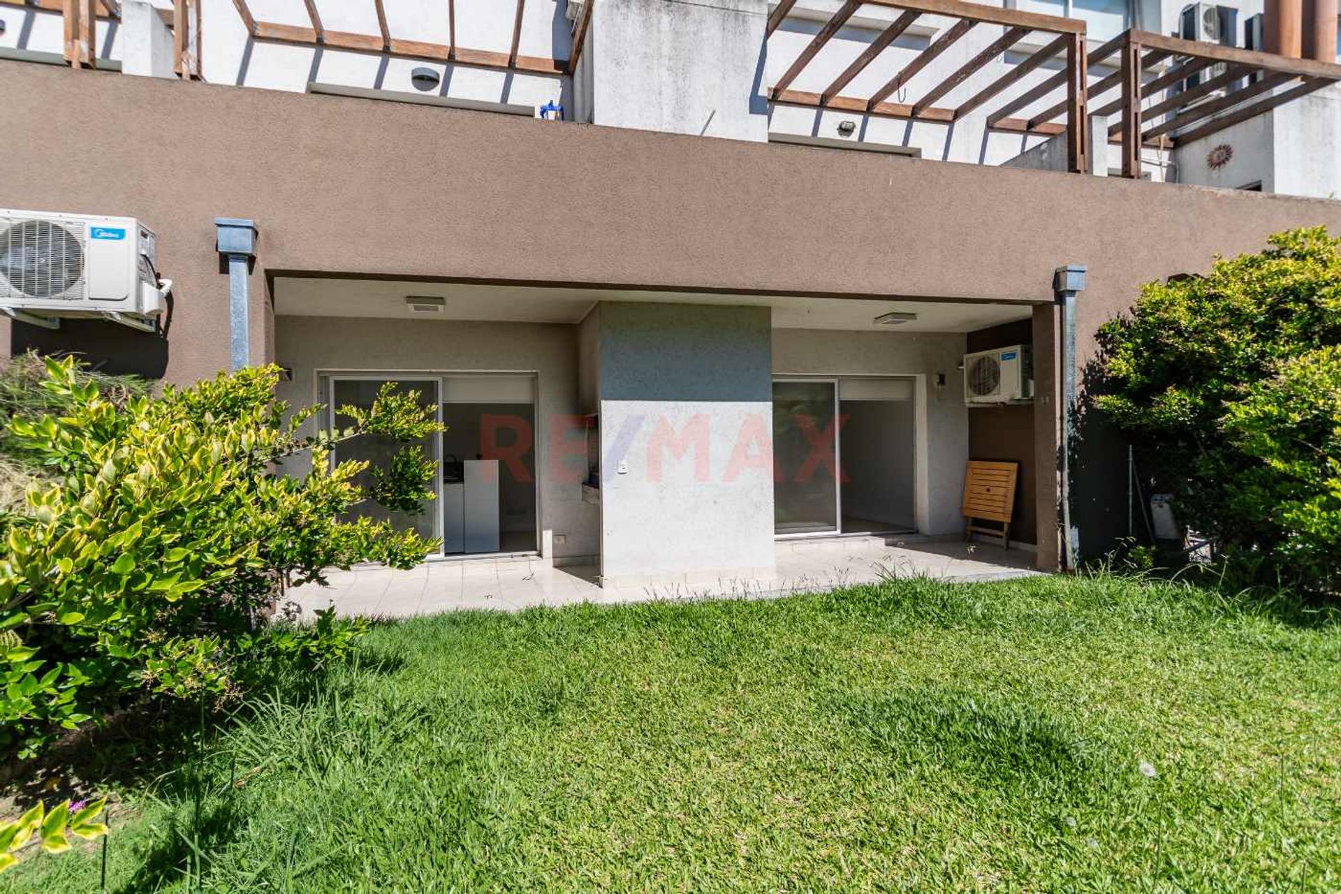Depto 3 Amb en PB Jardín al lago Parrilla Nordelta