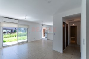 Depto 3 Amb en PB Jardín al lago Parrilla Nordelta