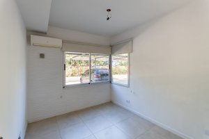 Depto 3 Amb en PB Jardín al lago Parrilla Nordelta