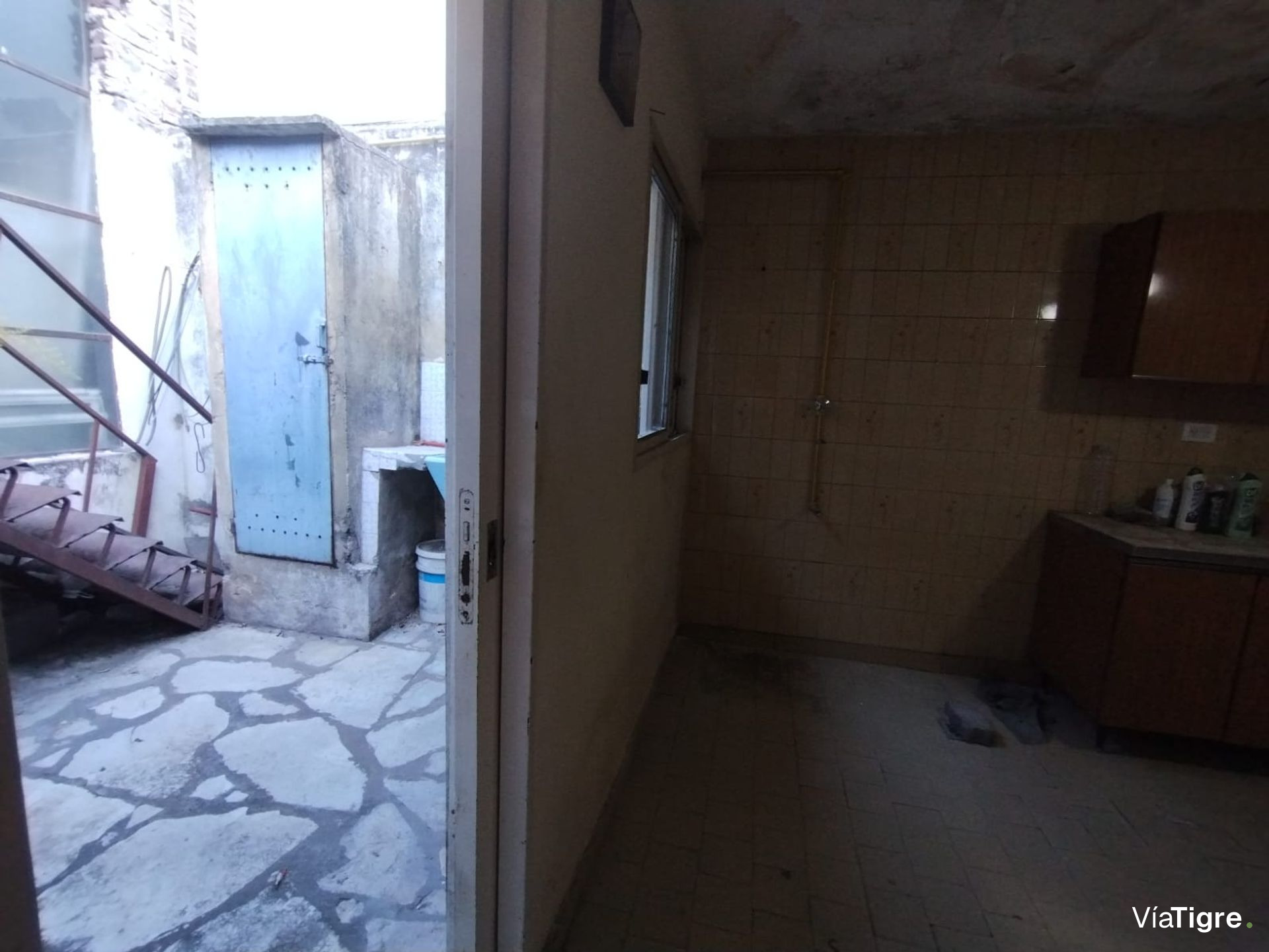 VENTA Casa y Galpón, en Martínez. Ideal Inversor