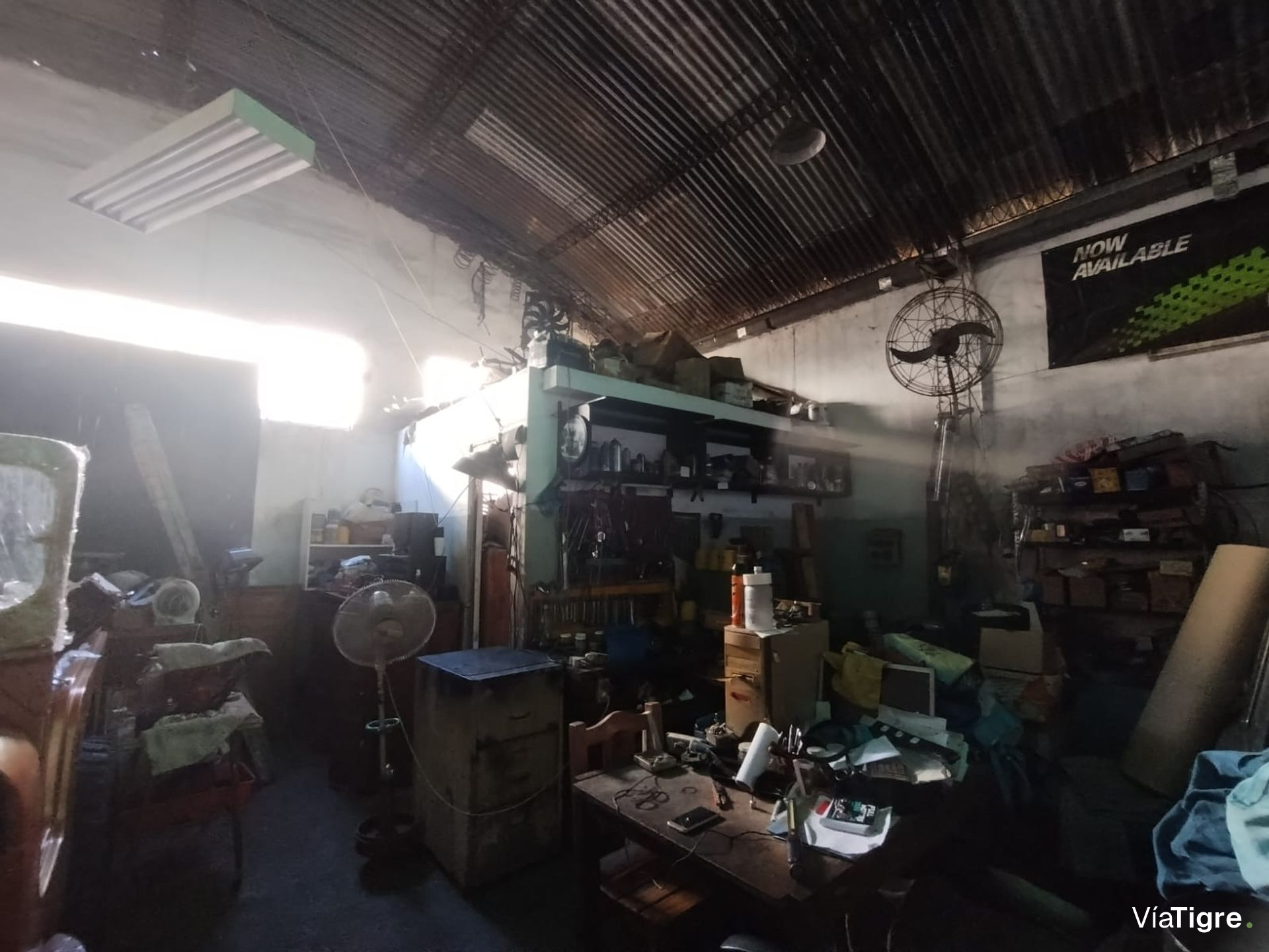 VENTA Casa y Galpón, en Martínez. Ideal Inversor