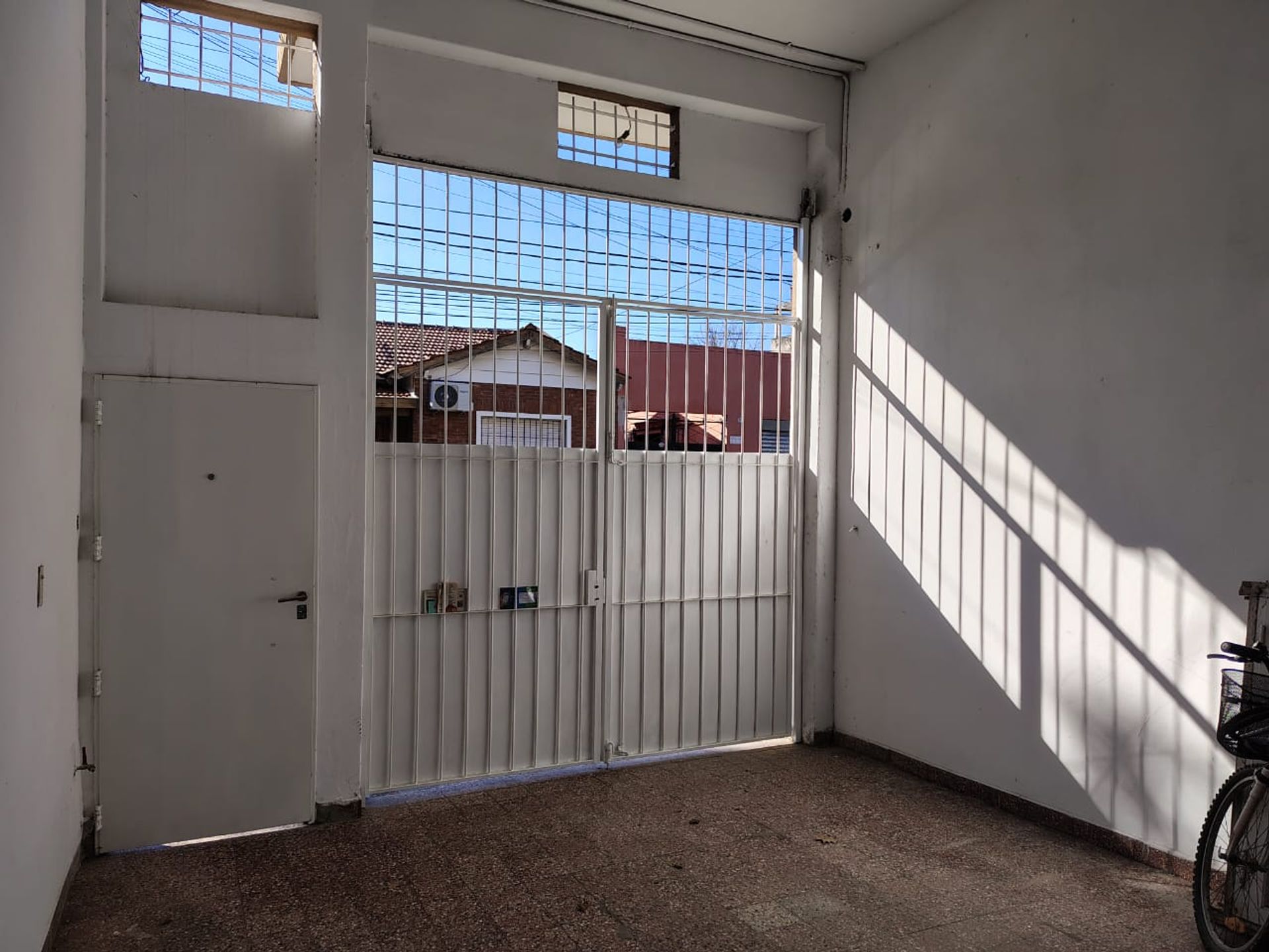 PH VENTA 3 ambientes olivos cochera baulera