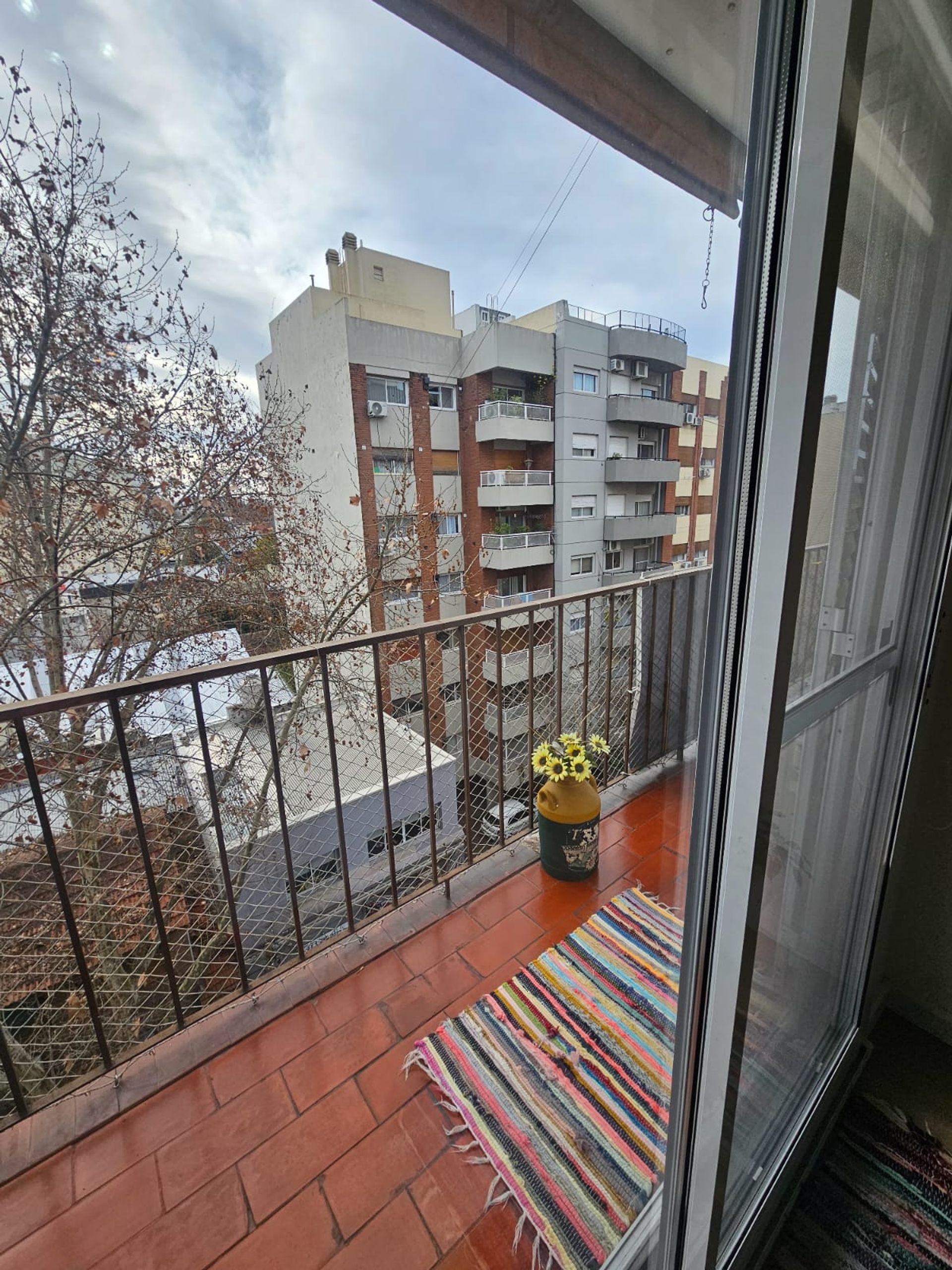 Departamento En Venta Semipiso 3 Ambientes. Olivos