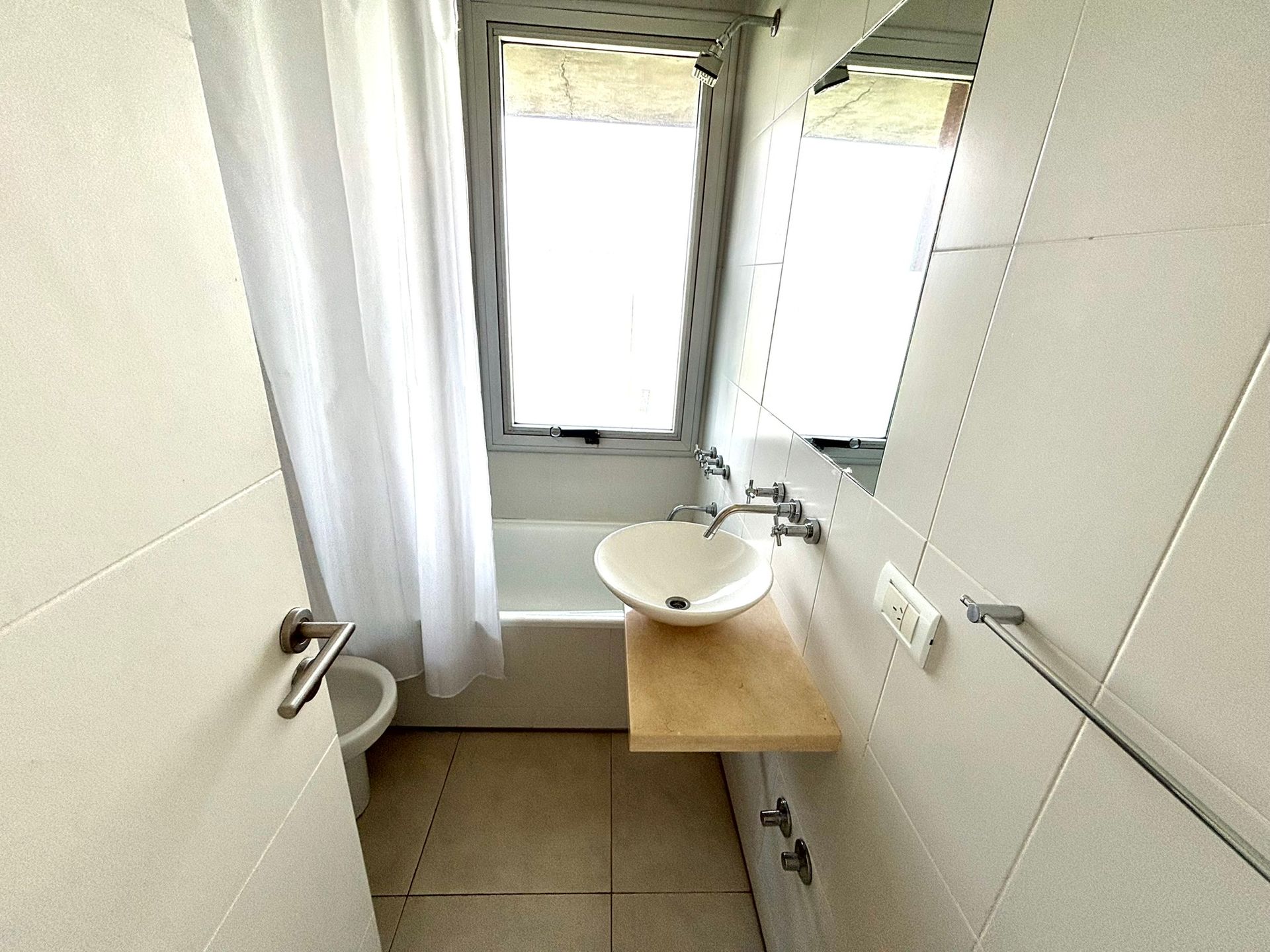 Venta Departamento con cochera, Nordelta