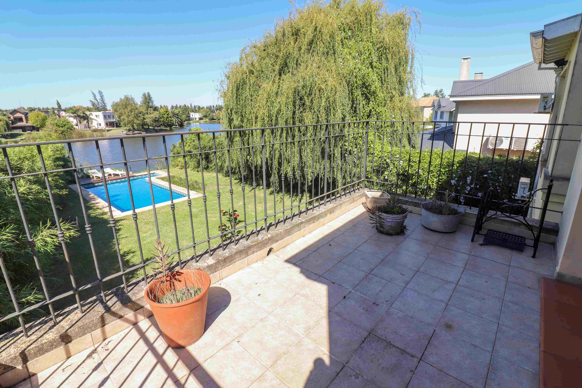 Casa En Venta A La Laguna En Las Palmas Tigre