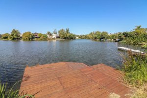 Casa En Venta A La Laguna En Las Palmas Tigre