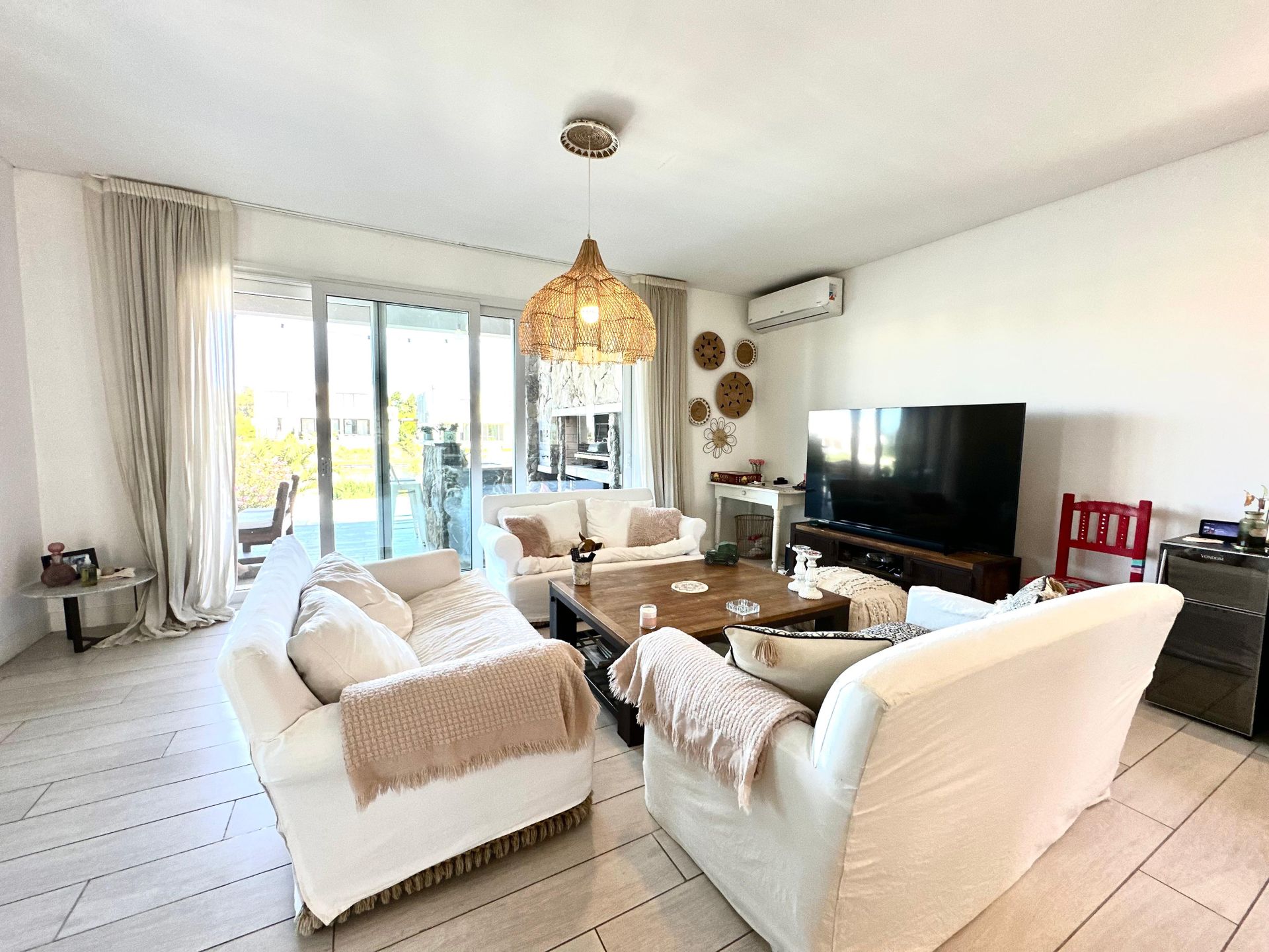 Casa A Laguna En Venta Barrio Carpinchos Nordelta