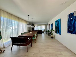 Casa A Laguna En Venta Barrio Carpinchos Nordelta