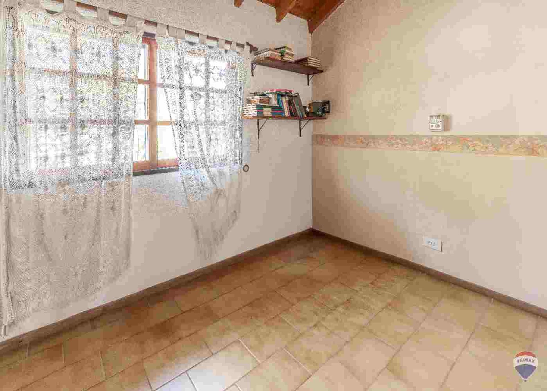 Casa 4 Ambientes En Venta En Victoria Con Piscina