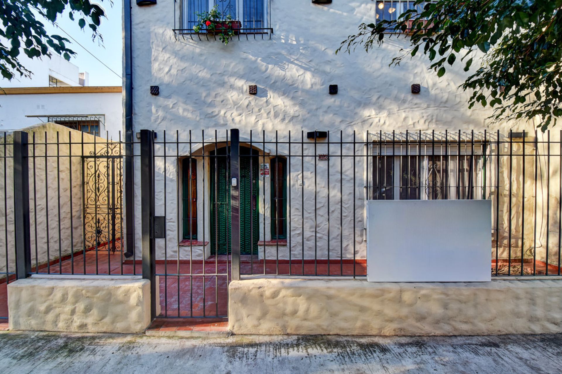 Venta Casa 3 dorm San Isidro La Calabria quincho