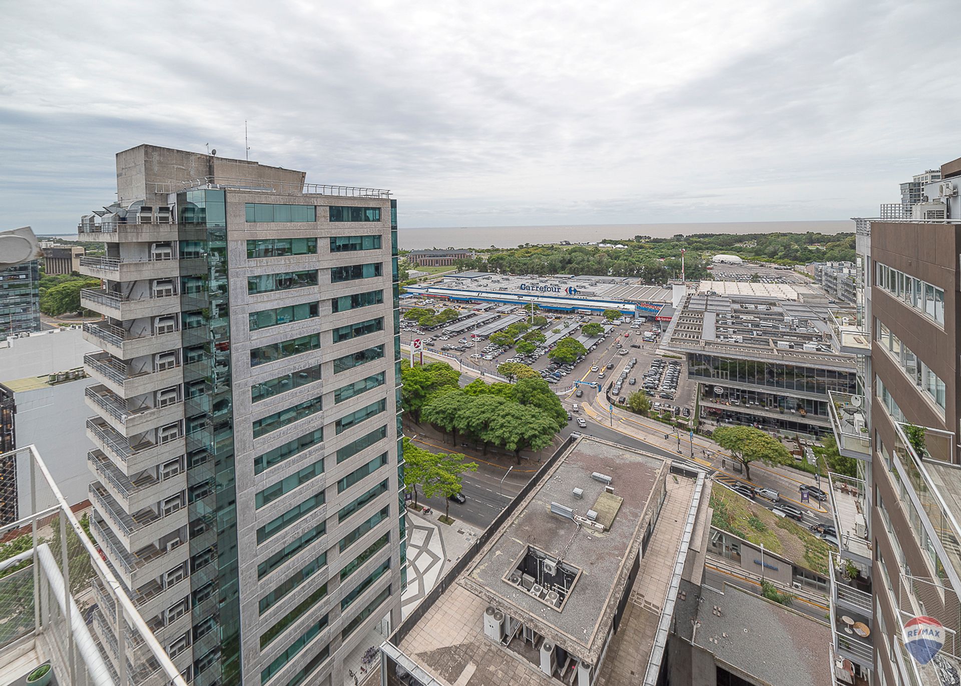 Monoambiente En Alquiler Torre Premium Libertador