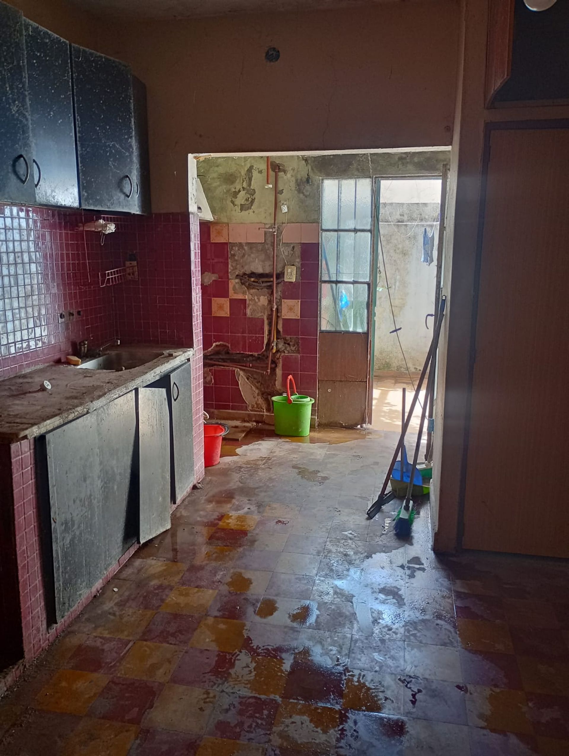 PH 3 amb P B. en venta en Carapachay a refaccionar