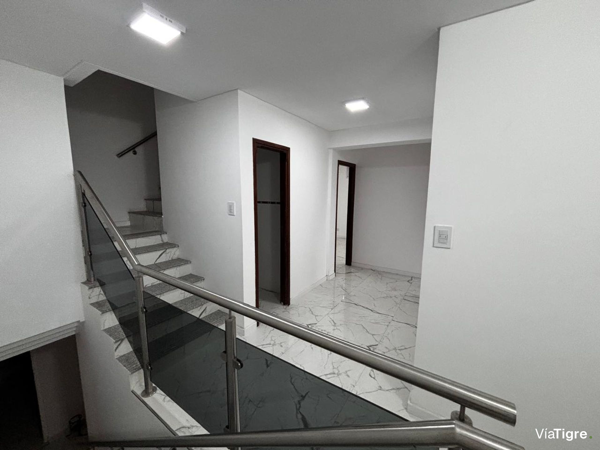 Alquiler Edificio Centro Medico - Consultorios