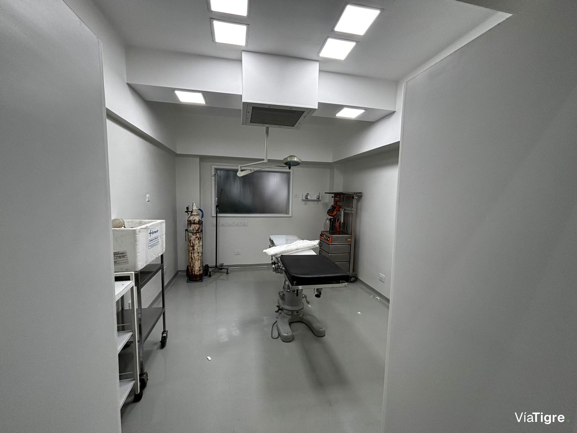 Alquiler Edificio Centro Medico - Consultorios