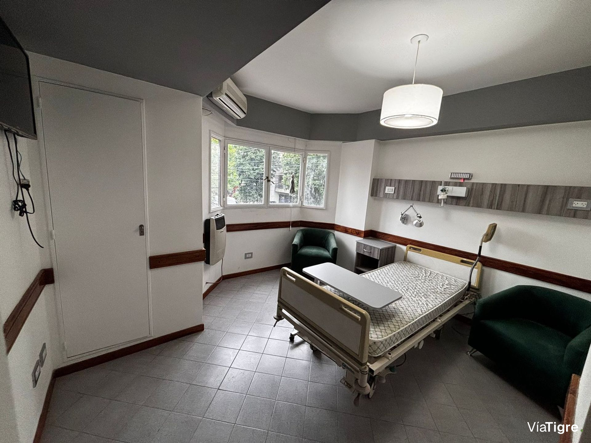 Alquiler Edificio Centro Medico - Consultorios