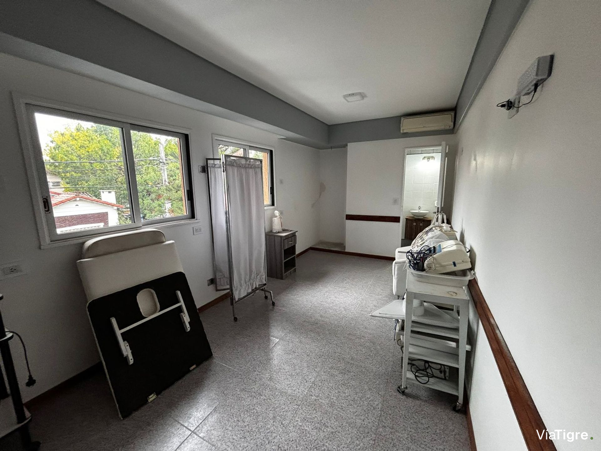 Alquiler Edificio Centro Medico - Consultorios