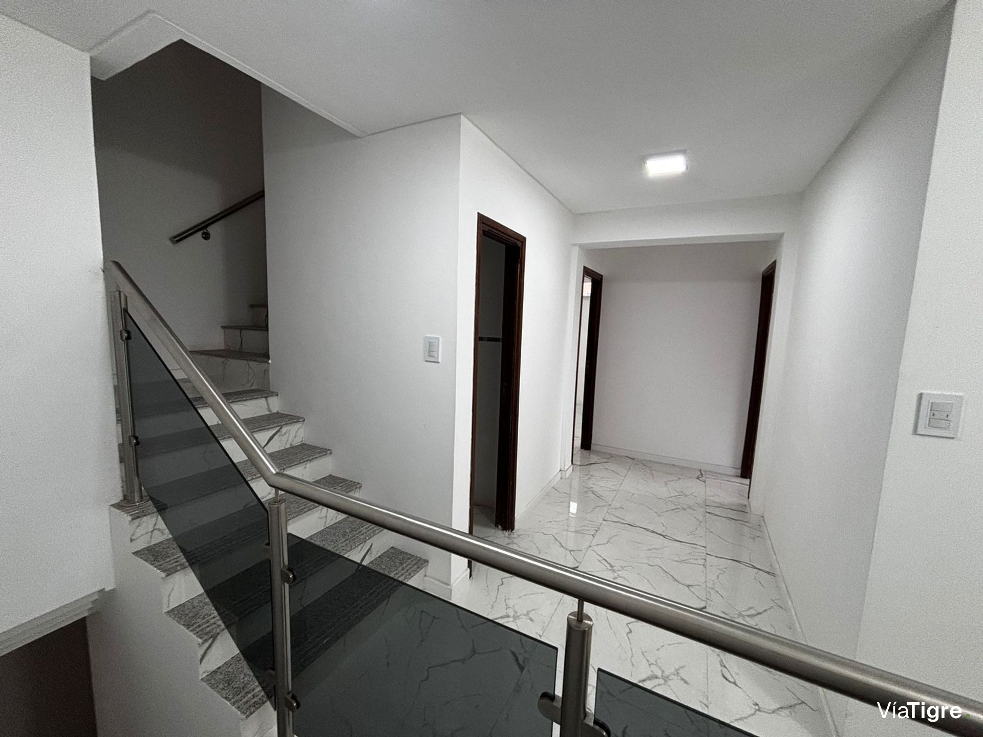 Alquiler Edificio Centro Medico - Consultorios