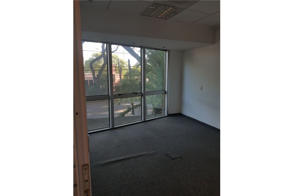 VENTA OFICINA 110m2 s/Libertador Acassuso