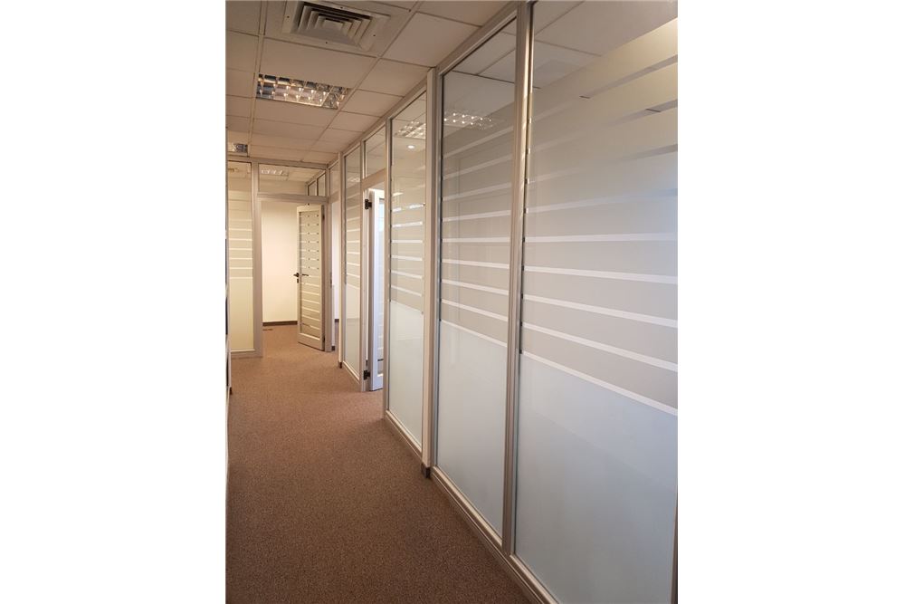 VENTA OFICINA 110m2 s/Libertador Acassuso